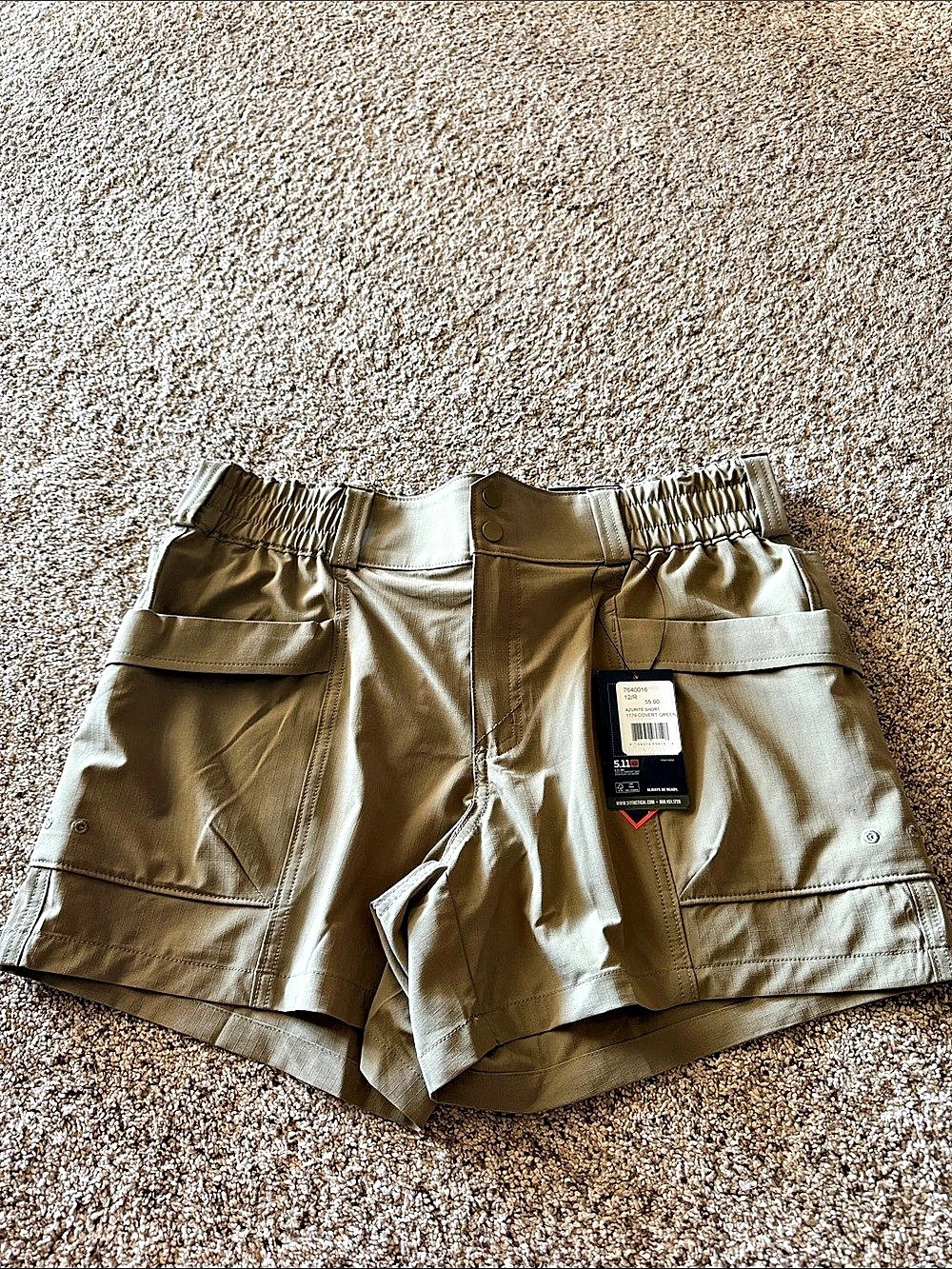 5.11 Tactical Azzurite Short Cargo Shorts in Green Size 12 NWT